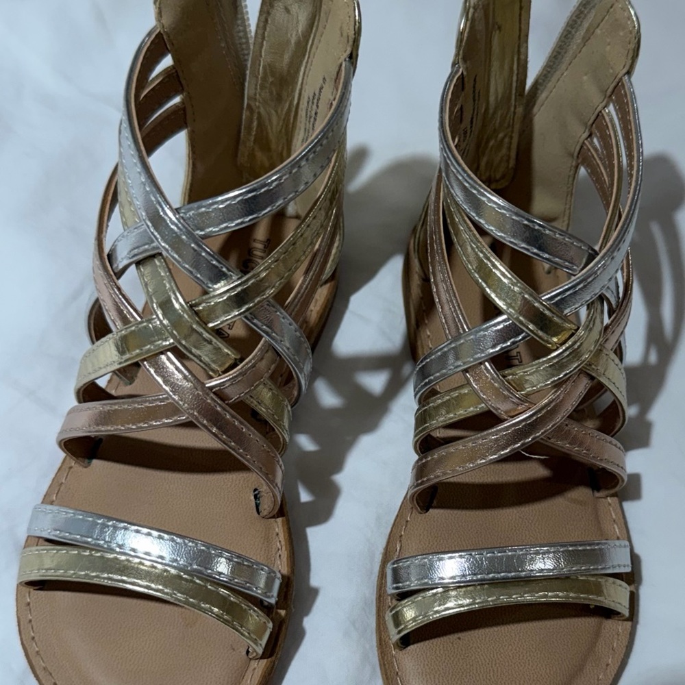 Tucker + Tate Silver and Gold Strappy Sandals